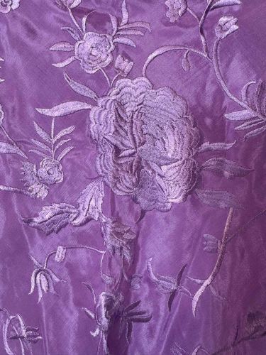 Mantón seda Lucía malva 2