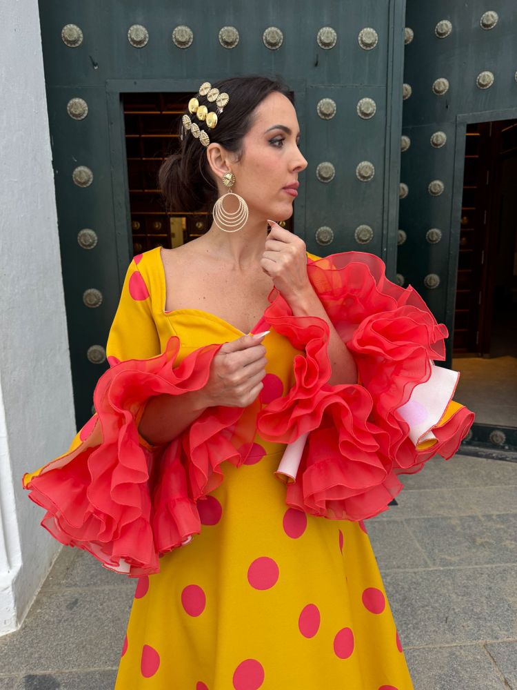 Traje Silvia amarillo y coral