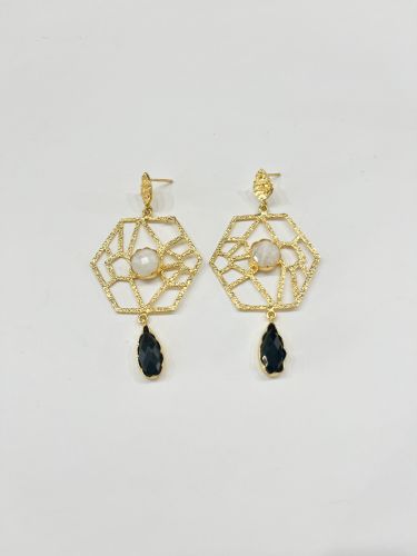 Pendiente Namrata blanco y negro