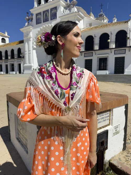 Broche dorado hoja acebo