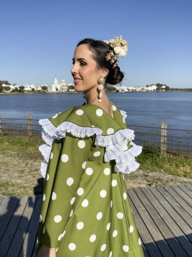 Peinecillo doble flor labrada y perla 2