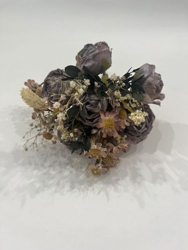 Ramillete flores lila, olivo, manzanilla rosa nude,...