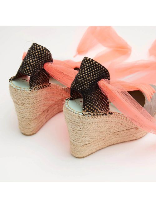 Espardeña meridia121 color níquel y coral flúor  STAR LOVE