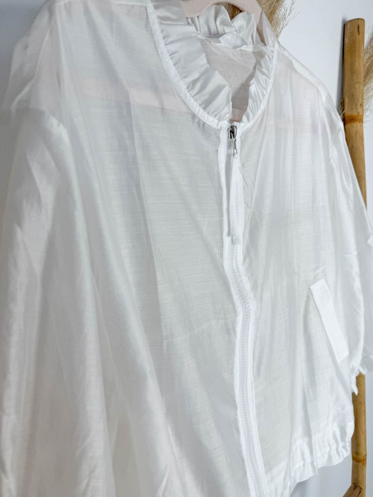 Bomber de seda blanca