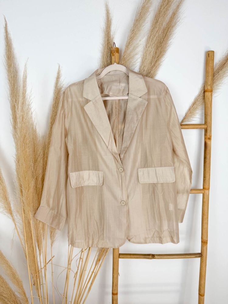 Blazer seda beige dos botones