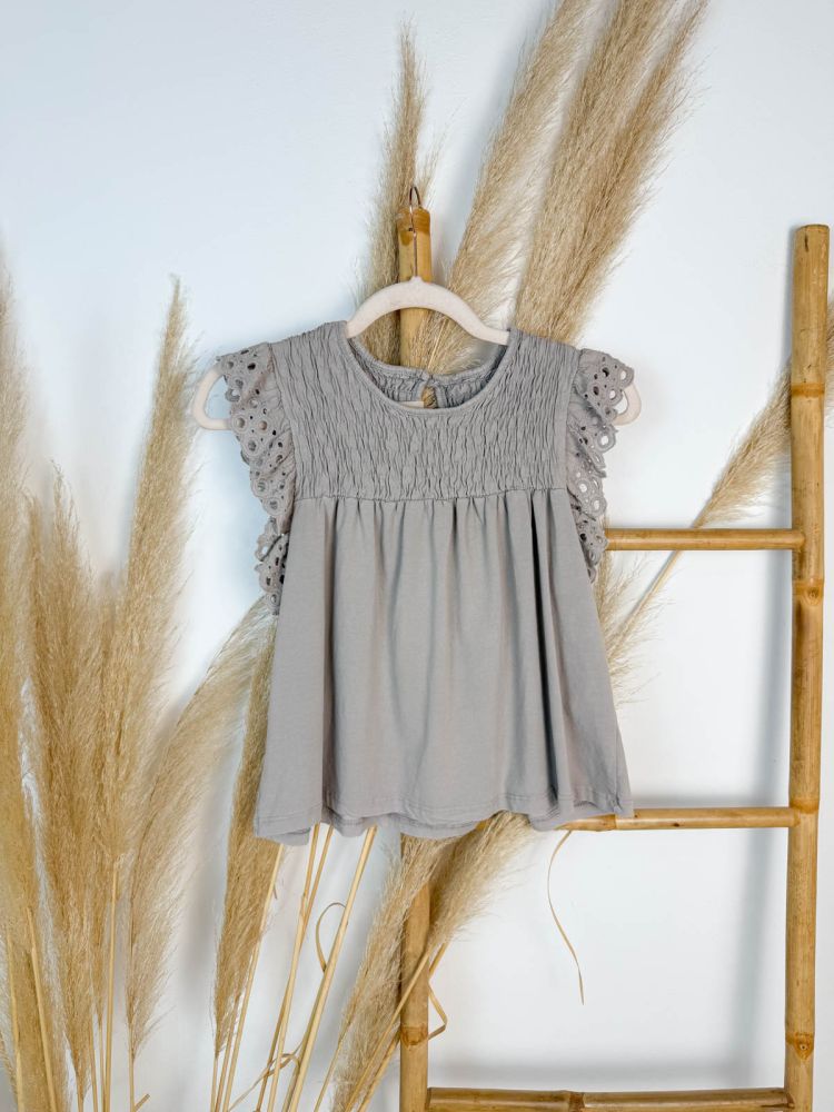 Blusa taupe panel de abeja y tira bordada