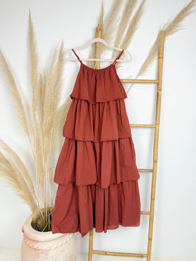 Vestido largo caldera maxi volantes tirantas