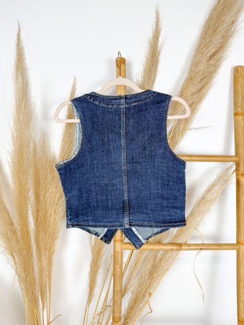 Chalequillo vaquero bolsillos rectos