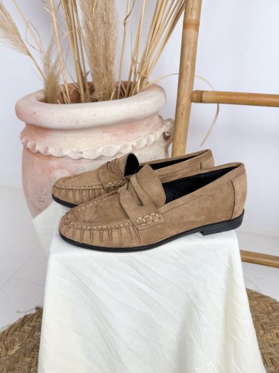 Mocasín antelina camel C649