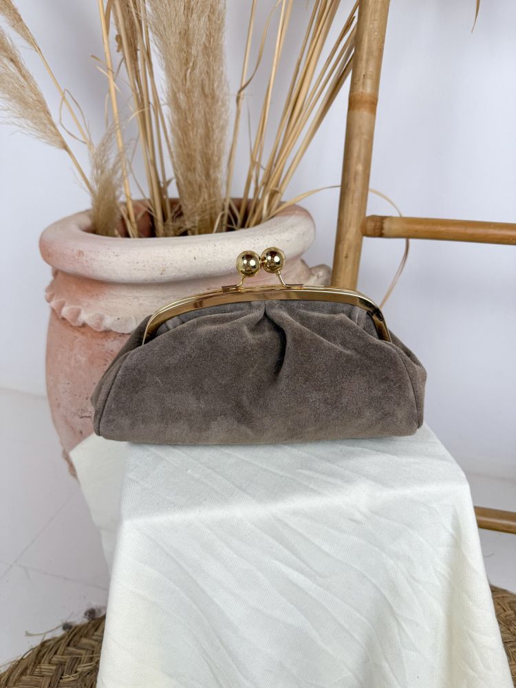 Bolso de piel de serraje taupe