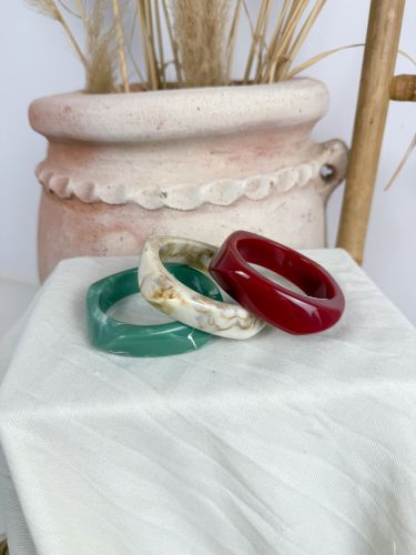 Conjunto 3 pulseras de resina matural, verde menta y granate