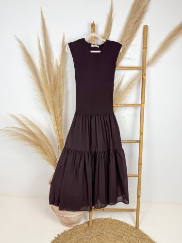 Vestido marrón chocolate canalé y blusa parte de abajo