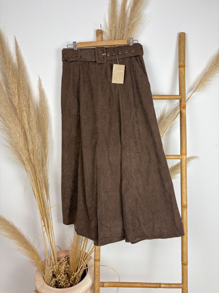 Falda de pana marrón chocolate con...