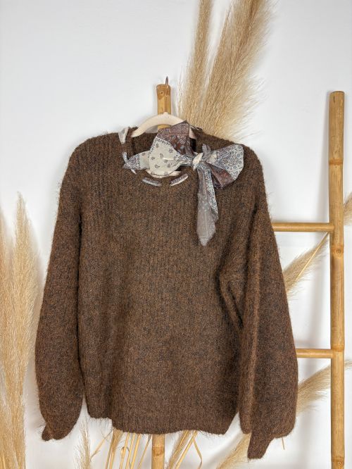 Jersey de lana con lazada al cuello chocolate