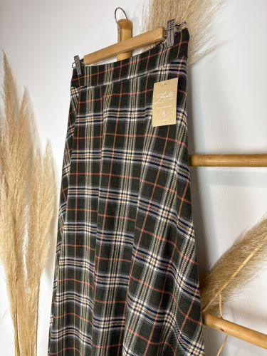 Falda de cuadros escocés verde oliva 2