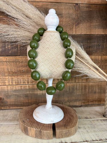 Collar maxi bolas asimétricas verde militar