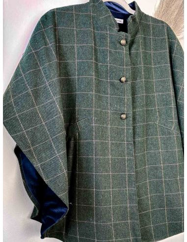 Capa de cuadros verde forrada en...