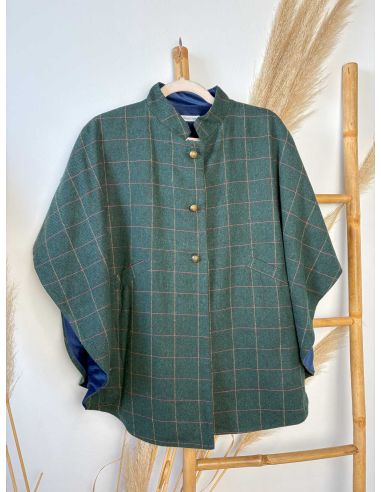 Capa de cuadros verde forrada en...