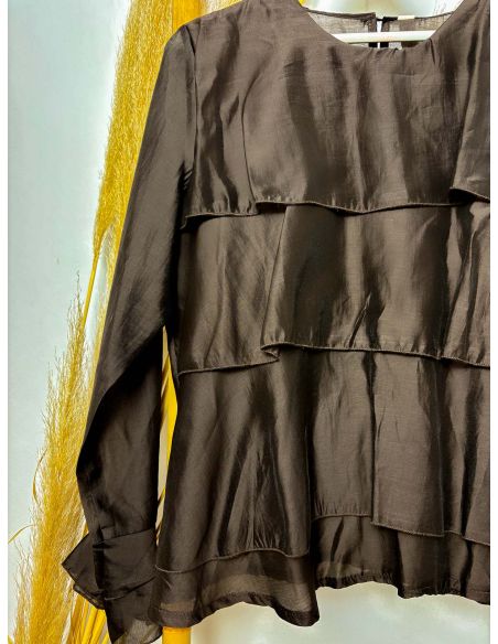 Blusa de gasa chocolate de volantes