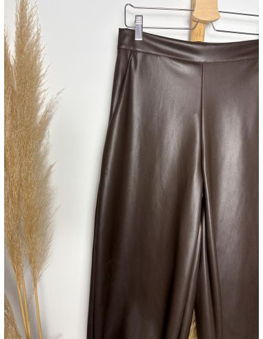 Pantalón ancho de piel