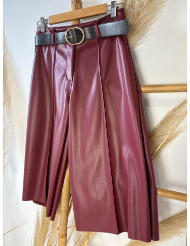 Bermuda polipiel burdeos