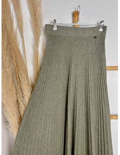 Falda de punto y canalé verde 2