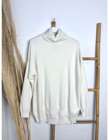 Jersey largo de punto blanco