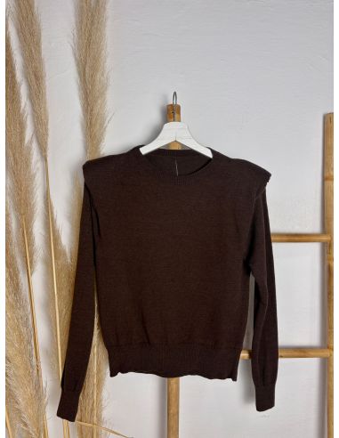 Jersey chocolate con hombreras