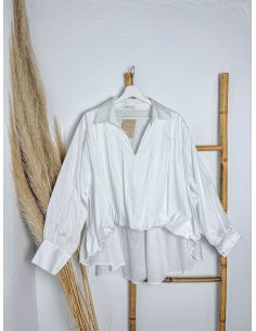 Blusa blanca globo