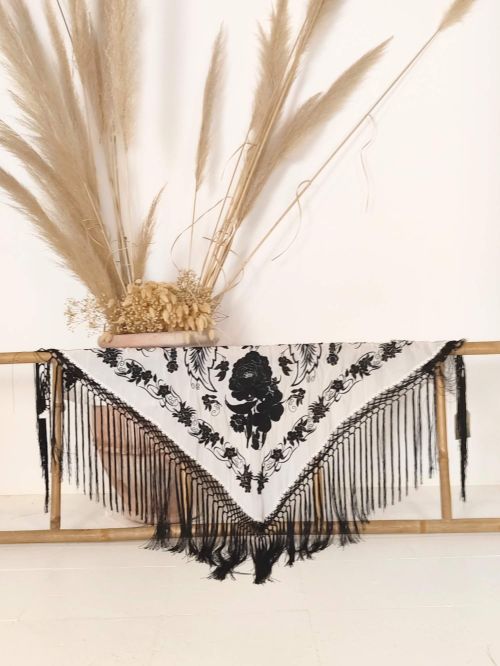 Mantón Beatriz blanco