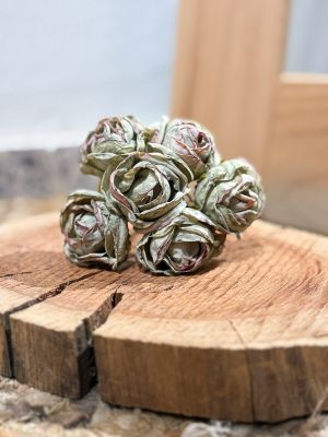 Ramillete flores pequeñas verde agua