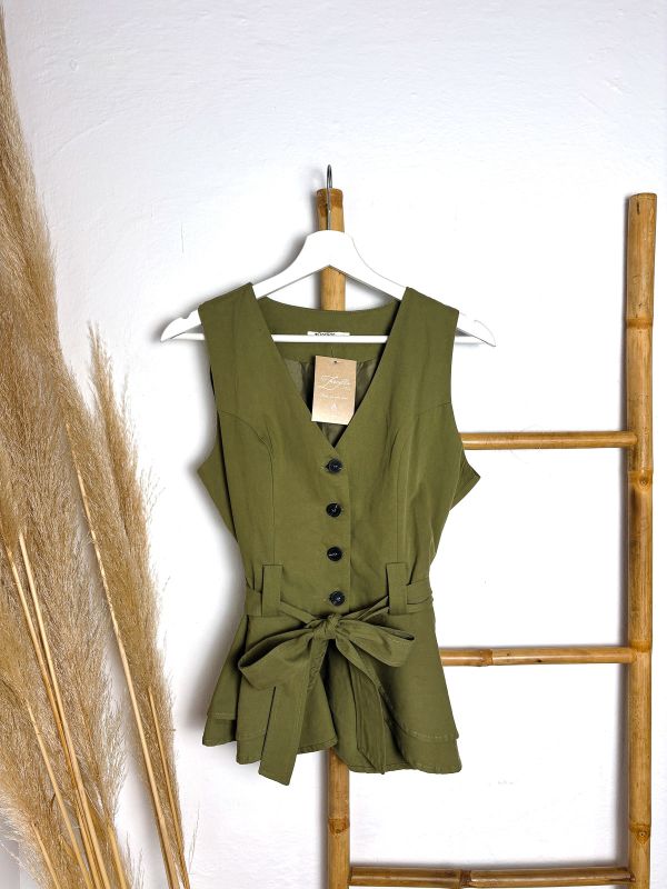 Chalequillo verde cacería estilo campero