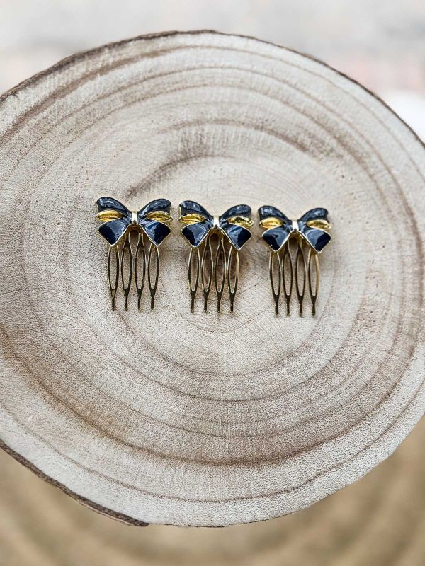 Peinecillo lazo negro