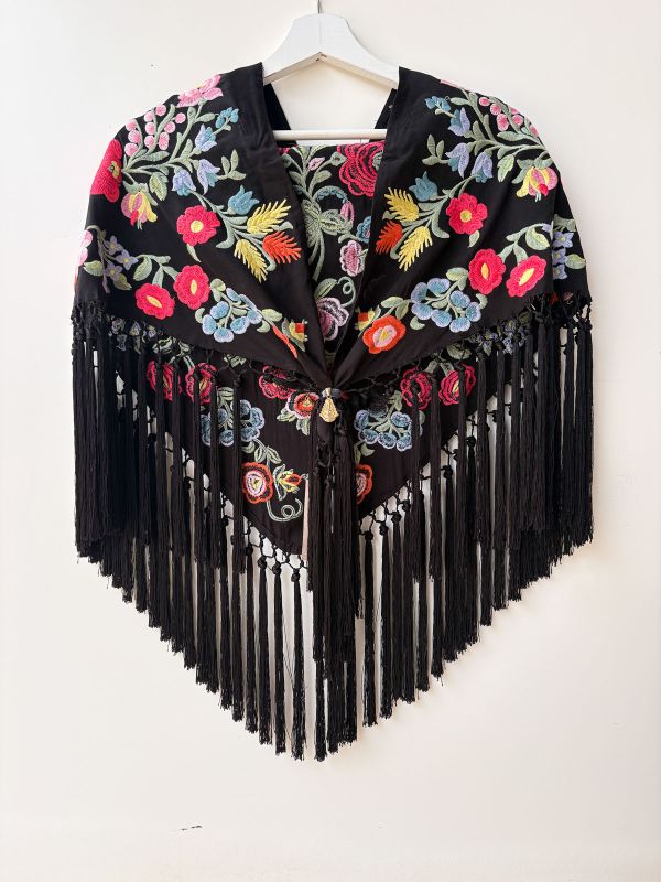 Mantón Jimena negro bordado colores