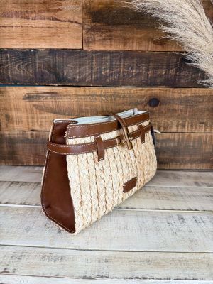 Bolso de mimbrebeige trenzado material marrón