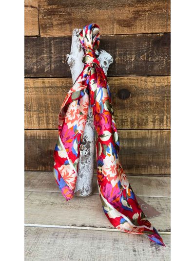 Pañuelo corto raso brillante estampado floral variado