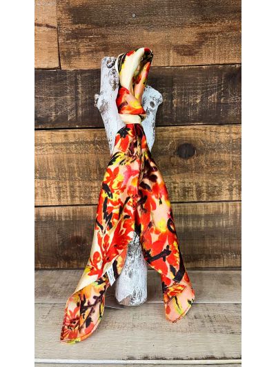 Pañuelo corto raso brillante estampado floral rojo