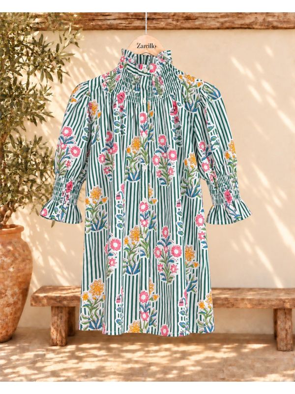 Blusa rayas verdosas estampado floral...