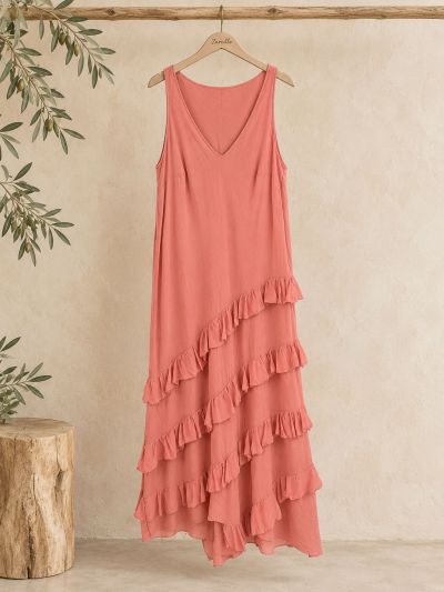 Vestido coral tirante ancho 4 volantitos diagonal