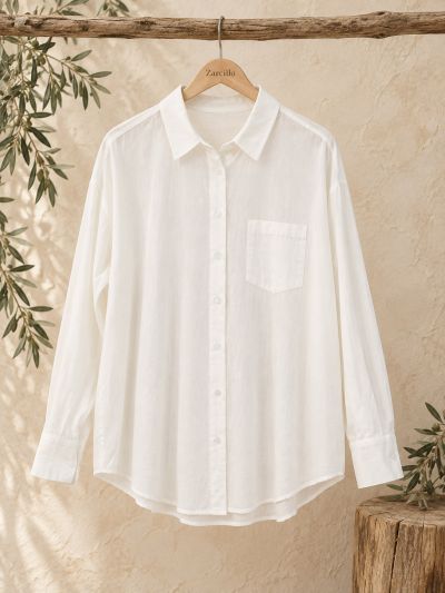 Camisa blanca bolsillo cuadrado
