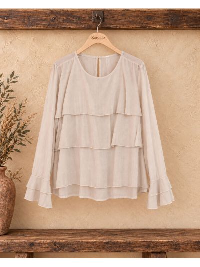 Blusa de gasa beige de volantes