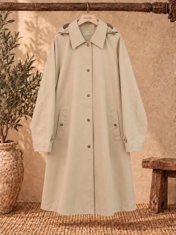 Gabardina con capucha camel