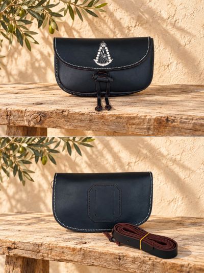 Riñonera de piel marrón oscuro Virgen del Rocío bordada